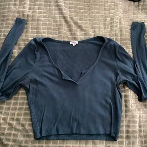 Garage Long Sleeve Short V neck- Blue-size Medium